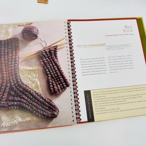 Knitting Vintage Socks : New Twists on Classic Patterns Nancy Bush Hardback - Picture 10 of 15
